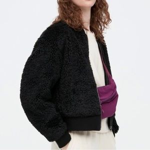 Uniqlo Windproof Teddy Bomber